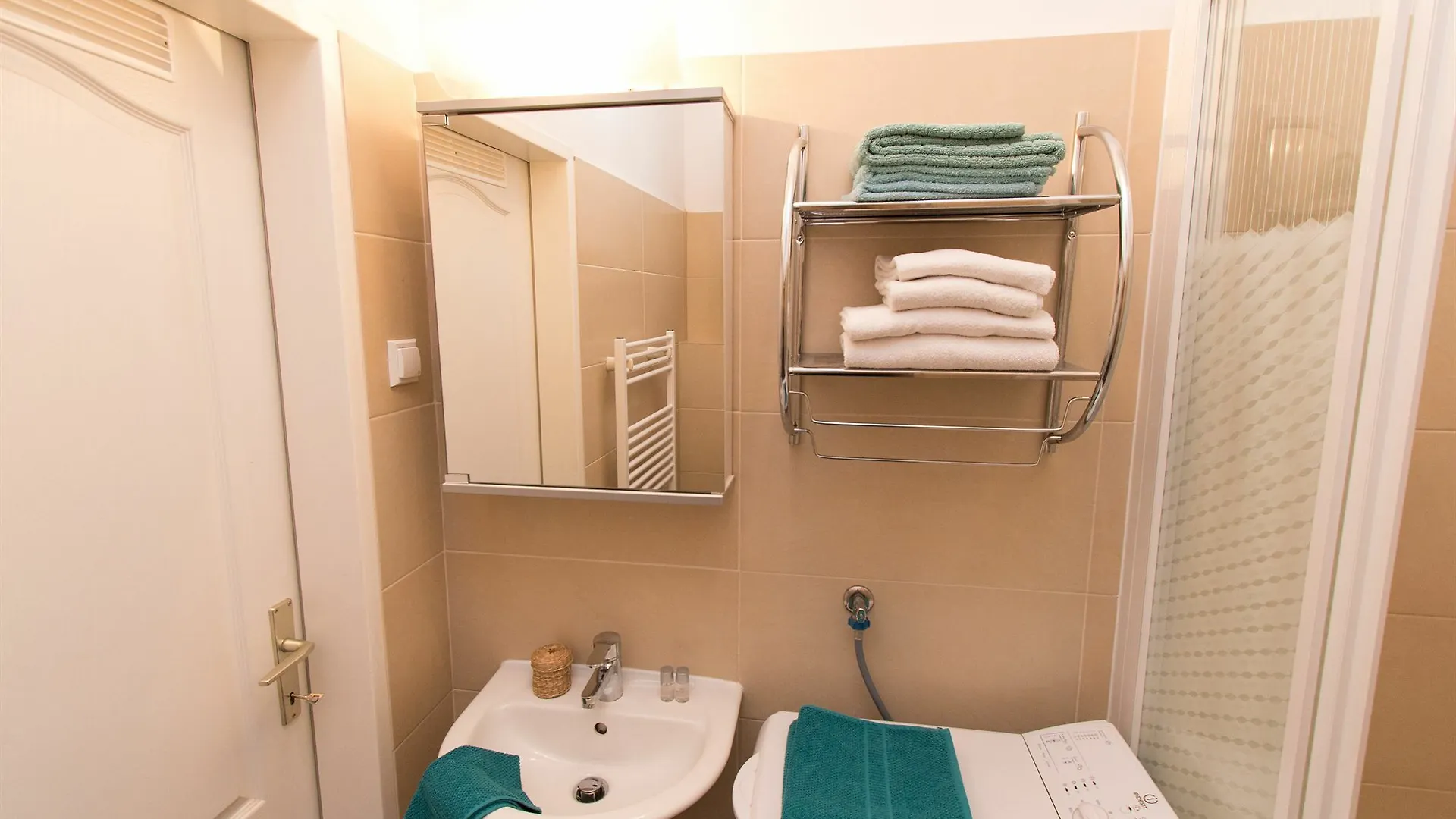 Checkvienna - Apartment Steingasse